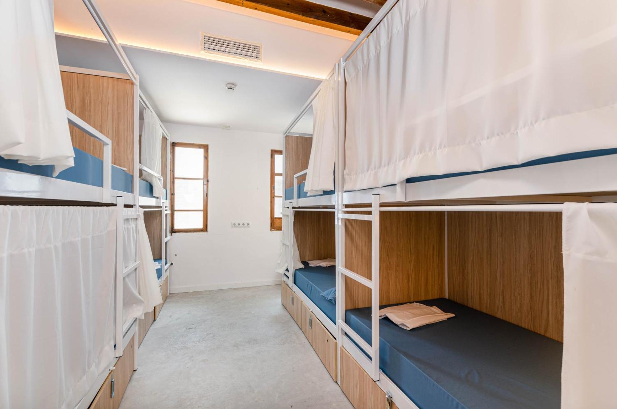 Urban - Juvenil - Youth Albergue