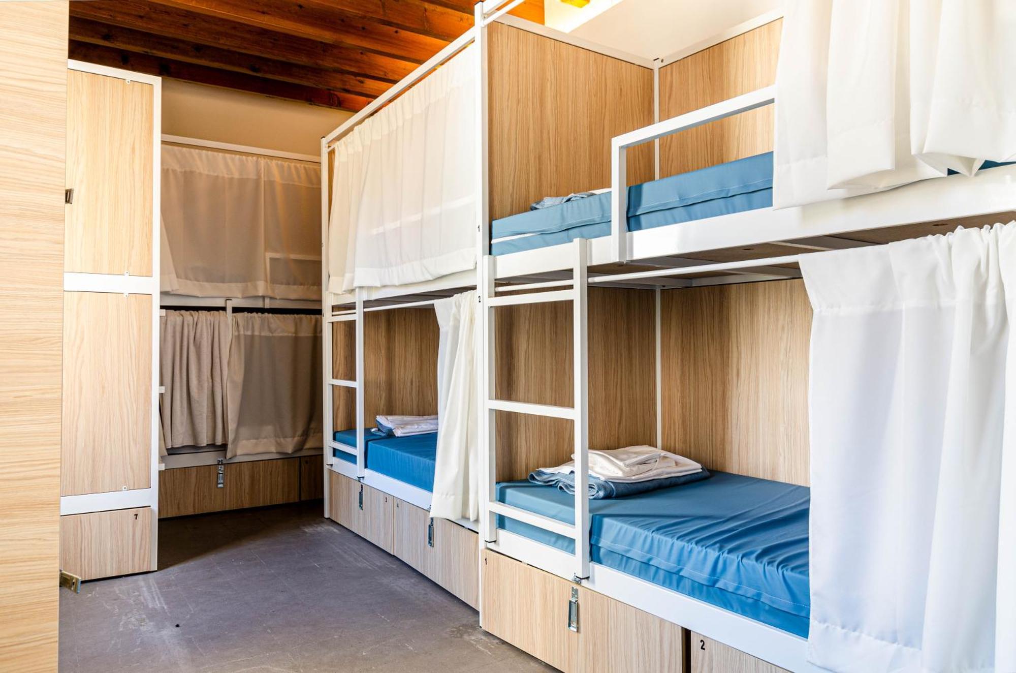 Urban - Juvenil - Youth Albergue