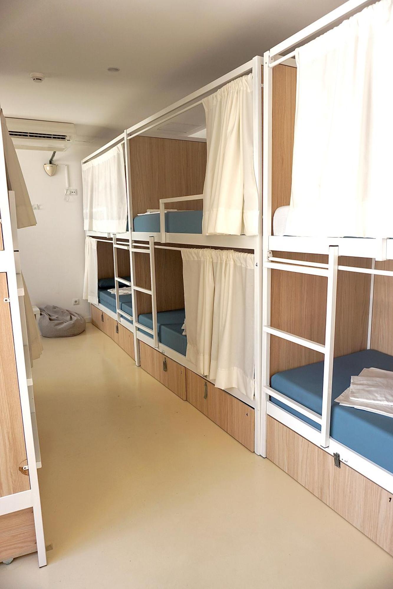 Urban - Juvenil - Youth Hostel